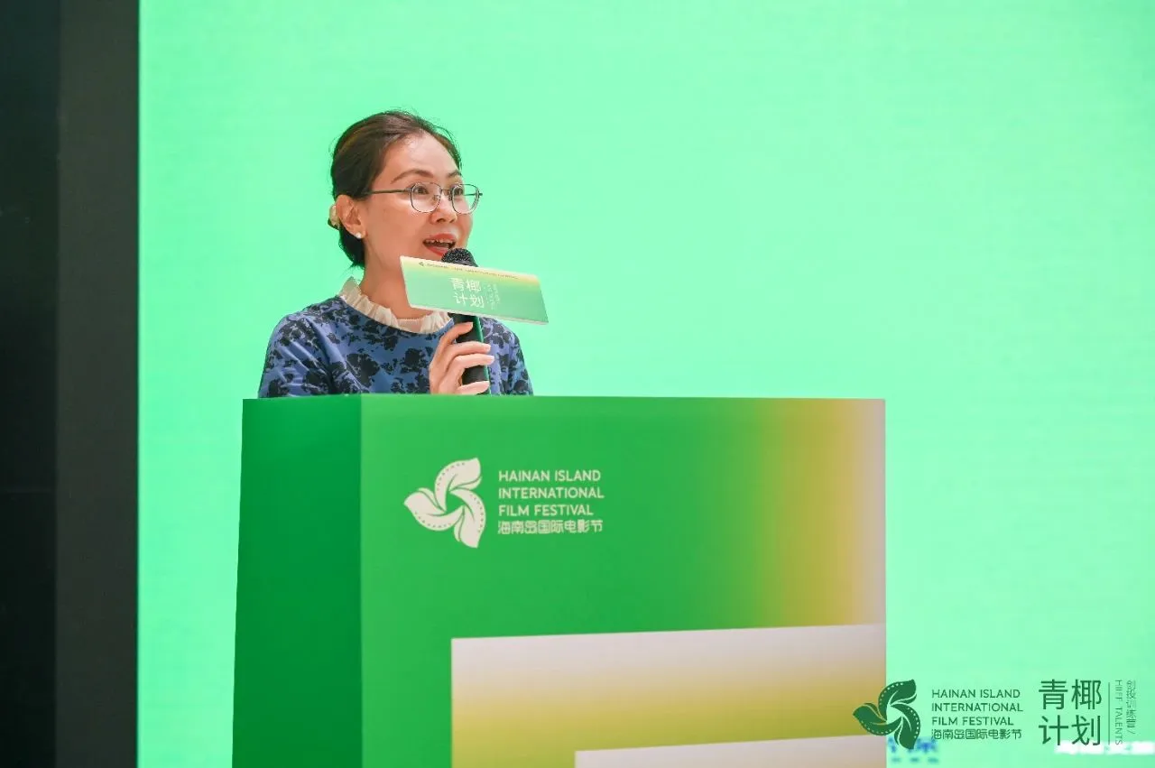 Zhou Xiaoqing, Vice County Magistrate of Lingshui Li Autonomous County